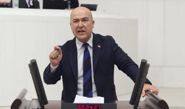 CHP’li Bakan’da Soylu’ya: “Katar, ay yıldızlı üniformamızı istemedi mi?”