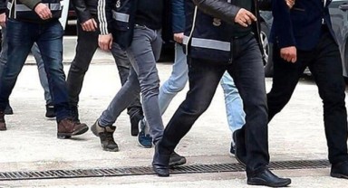 Adana merkezli FETÖ operasyonu: 68 gözaltı
