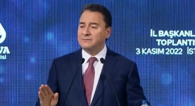 Babacan: Erdoğan, 20 yılını dolduran hikayenin kaybedeni