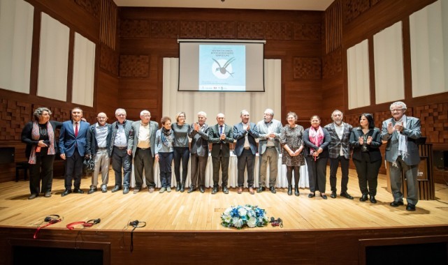 Başkan Soyer: “Akdeniz’de barış ölümsüz olacak”