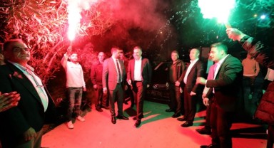Erzurumlular Başkan Sandal’ı bağrına bastı
