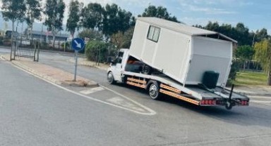 İnciraltı Kent Ormanı’ndaki karavanlar kaldırıldı