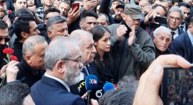 İstiklal Caddesi'ne alınmayan Ümit Özdağ isyan etti: 