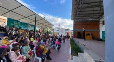 İzmir’de Çocuk Hakları Günü unutulmadı