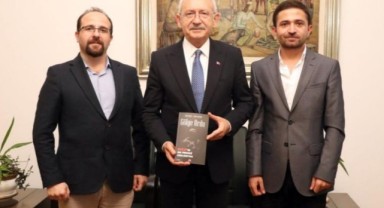 Kılıçdaroğlu 'Gölge Ordu-SADAT’ın Sır Perdesi Aralanıyor' kitabının yazarlarından bilgi aldı