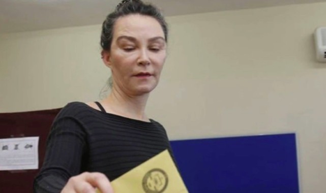 AKP'ye katılacağı iddia edilen Aslı Baykal'dan yeni paylaşım