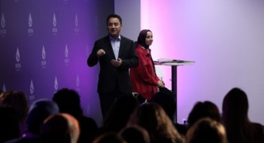 Ali Babacan: ‘Kadınların mutlu, özgür ve eşit olmadığı yerde kimsenin yüzü gülmez’
