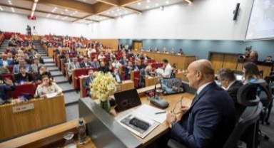Başkan Soyer'den hükümete yatırım eleştirisi