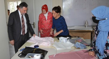 Bayraklı Belediyesinden 51 branşta kurs imkanı