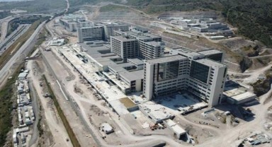 Bayraklı Şehir Hastanesi'nde tıbbi cihaz alımında yolsuzluk iddiası