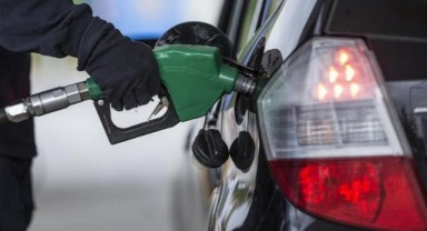 Benzine 2,13 lira, motorine 1,88 lira indirim