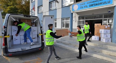 Büyükşehir'den 25 bin öğrenciye bot ve mont desteği!