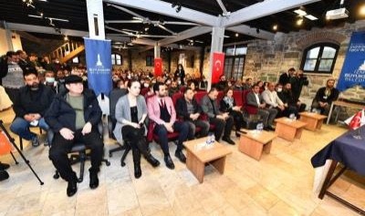 Büyükşehir'den kestane, mısır ve çiçek satıcıları için tek tip düzenleme