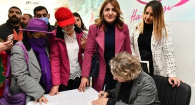 Hacer Foggo’dan Çiğli Belediyesi Projelerine Büyük Övgü