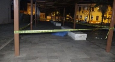 İzmir'de sokakta yaşayan yurttaş ölü bulundu