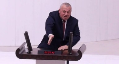 Meclis’te gergin anlar… Cemal Enginyurt’u çıldırttı!