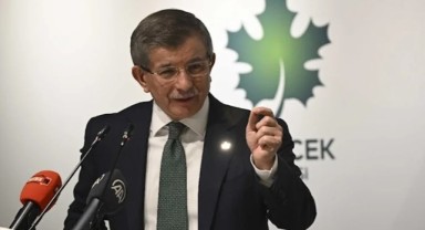 Ahmet Davutoğlu: Altılı Masa kimsenin tekelinde değil