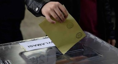 AKP, yedi yılda yüzde 12.5 destek kaybetti