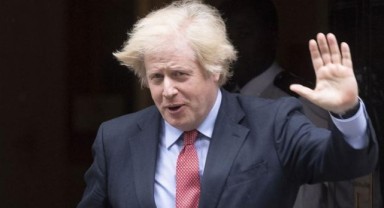 Boris Johnson: Putin beni Ukrayna savaşı öncesi füze saldırısıyla tehdit etti