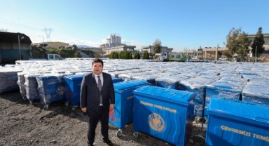 Buca’ya 2500 adet yeni çöp konteyneri