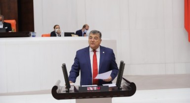 CHP’li Sındır, “Öğretmenevleri de kadro bekliyor”
