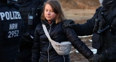 Greta Thunberg gözaltına alındı