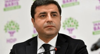 HDP adaylık için Demirtaş ile görüştü