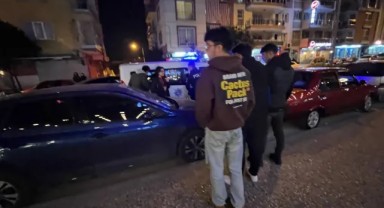 Kadın müşteriyi rahatsız eden şahsa meydan dayağı