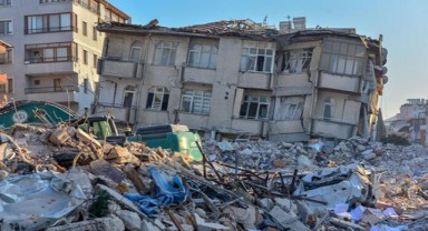 Asrın felaketinde 15'inci gün: Can kaybı 41 bin 20