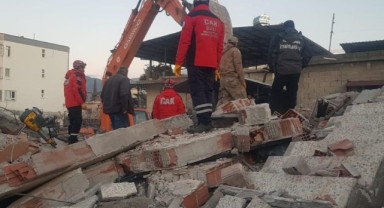 ÇAK Ekibi Deprem Bölgesinde Arama Kurtarma Çalışmalarını Sürdürüyor