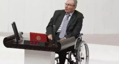 Deniz Baykal'ın ölümü... Bakıcısından virüs kaptı... Son saatlerinde neler oldu