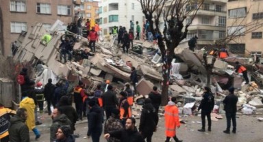 Deprem bölgesinde 206 savcı görevlendirildi