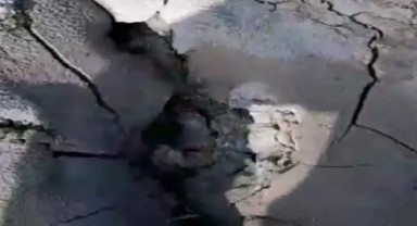 Elazığ'da deprem sonrası tedirgin eden görüntü!