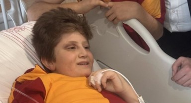 Enkazdan sağ kurtulan Galatasaraylı Cihan Emir Parlak yaşamını yitirdi