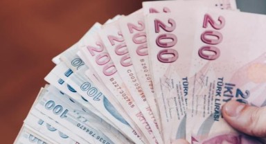 EYT'lilerin ne kadar maaş alacağını açıkladı