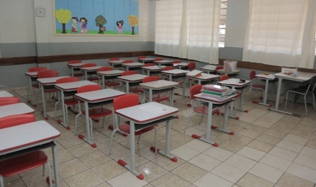 İzmir’de 8 okul için tahliye kararı