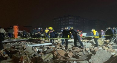 İzmir'de deprem yası... Etkinlikler iptal!