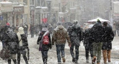 Meteoroloji’den birçok şehre kar uyarısı: İstanbul’da artacak mı?