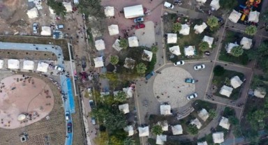Her üç binadan birinin yıkıldığı Hatay'a 69 bin çadır kuruldu