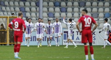 Altınordu deplasmanda nefes alamadı!