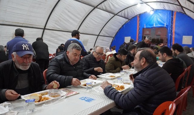 Başkan Oran iftar sonrasında vatandaşlarla bir araya geliyor