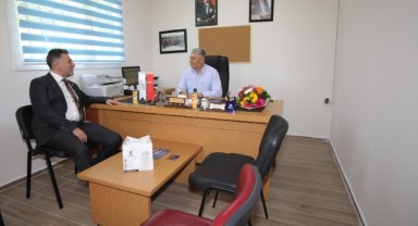 Bayraklı’da 5 muhtarlık binası daha yenilendi