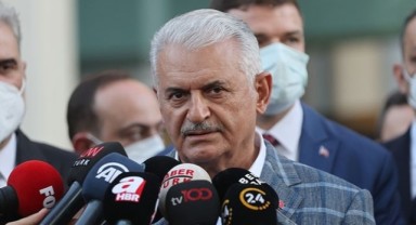 Binali Yıldırım'ın annesi yaşamını yitirdi