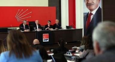 CHP'nin olağanüstü MYK toplantısı başladı