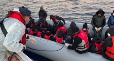Ege Denizi’nde düzensiz göçmen dramı