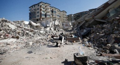 Enkazda ulaşılamayan kişiler 1 yıl sonra gaip sayılacak
