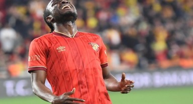 Göztepe evinde yokları oynuyor!