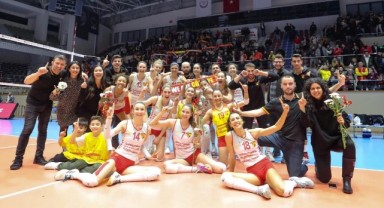 Göztepe filede Yeşilyurt önünde