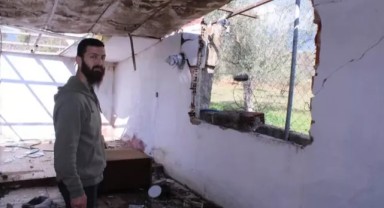 İzmir'de şaşkına çeviren olay! Hırsızlar evi çaldı...