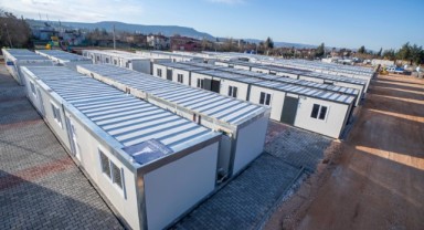 Kahramanmaraş'ta 120 konteynerin kurulumu tamamlandı